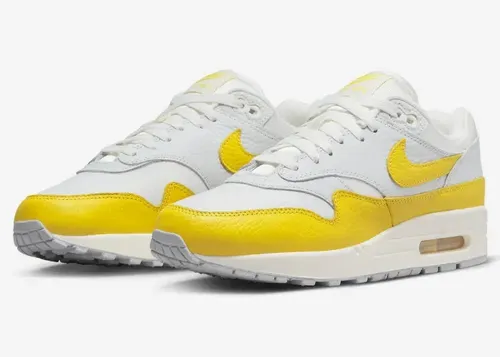 nike-air-max-1-bright-yellow-dx2954-001 1.webp