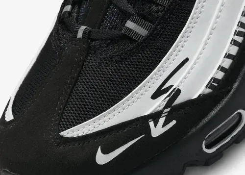 nike-air-max-95-sketch-with-the-past-dx4615-100 07.webp