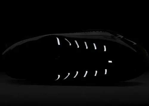 nike-air-max-95-sketch-with-the-past-dx4615-100 11.webp