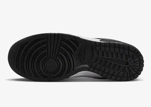 nike-dunk-low-disrupt-2-wmns-panda-dv4024-002 6.webp