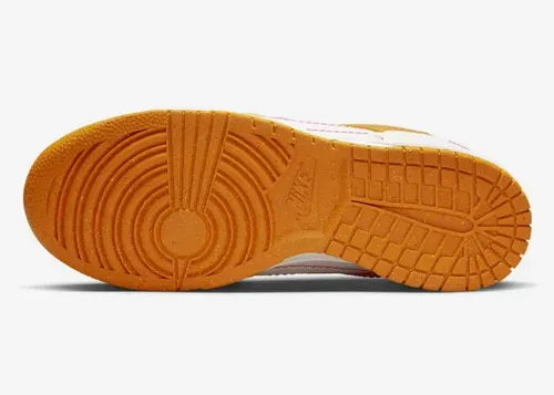 nike-dunk-low-disrupt-2-wmns-sunrise-dx2676-100 6.webp