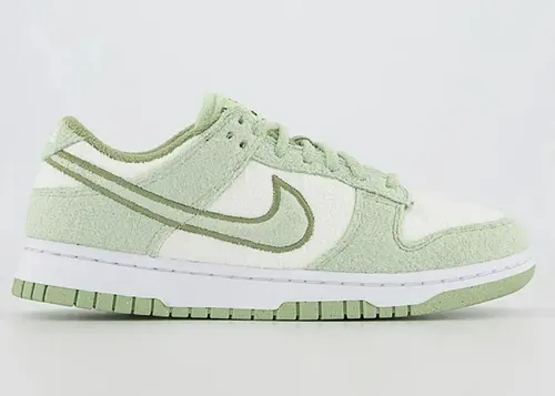nike-dunk-low-fleece 02.webp