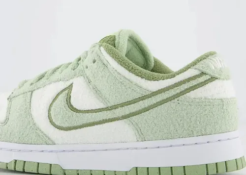 nike-dunk-low-fleece 6.webp