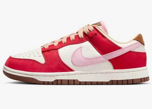 nike-dunk-low-prm-wmns-bacon-fb7910-600 02.webp