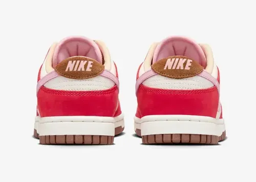 nike-dunk-low-prm-wmns-bacon-fb7910-600 05.webp