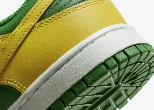 nike-dunk-low-reverse-brazil-dv0833-300 08.webp