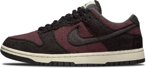 Nike Dunk Low SE WMNS Fleece Burgundy Crush DQ7579-600