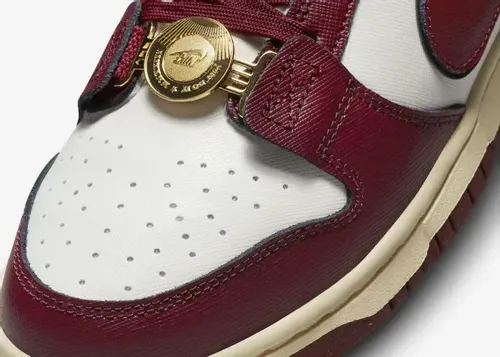 nike-dunk-low-team-red-dv1160-101 07.webp