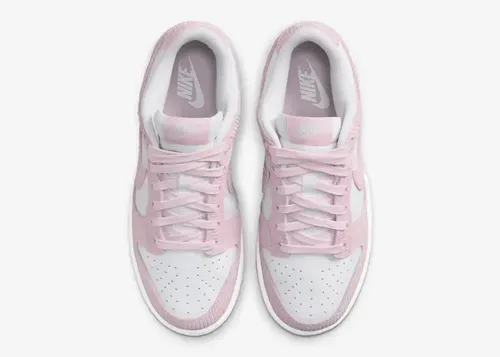 nike-dunk-low-wmns-pink-corduroy-fn7167-100 04.webp