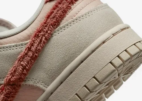 nike-dunk-low-wmns-terry-swoosh-dz4706-200 08.webp