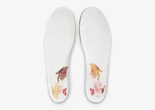 nike-sb-dunk-low-city-of-love-light-bone-FZ5654-100 10.webp