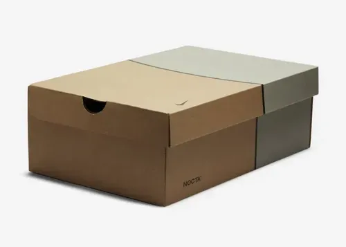 nocta-nike-hot-step-air-terra-black-university-gold-dh4692-002 14.webp