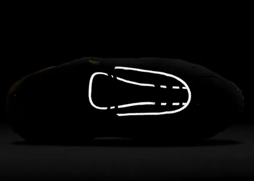 nocta-nike-hot-step-air-terra-black-university-gold-dh4692-002 6.webp