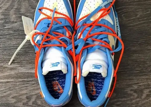off-white-futura-nike-dunk-low-unc 04.webp