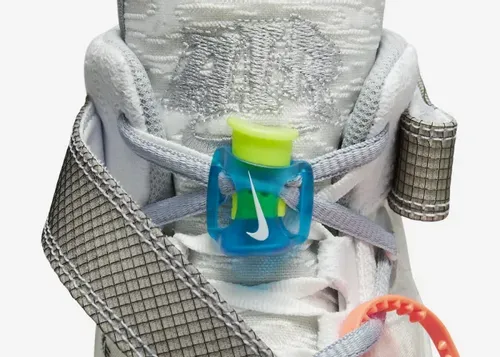 off-white-nike-air-force-1-mid-sp-clear-white-do6290-100 7.webp