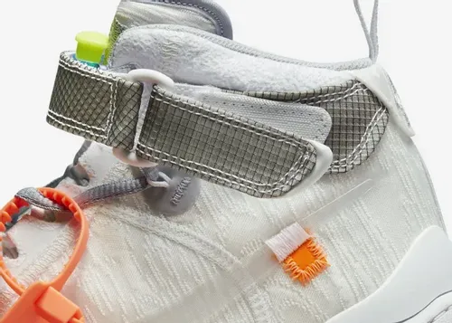 off-white-nike-air-force-1-mid-sp-clear-white-do6290-100 8.webp