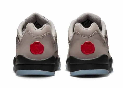 paris-saint-germain-air-jordan-5-low-psg-dx6325-204 05.webp