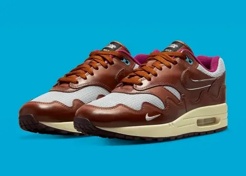 patta-nike-air-max-1-tan-brown-do9549-200 01.webp