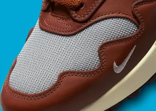 patta-nike-air-max-1-tan-brown-do9549-200 09.webp