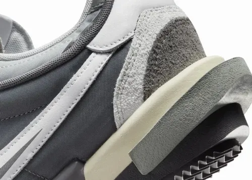 sacai-nike-cortez-4-0-grey-dq0581-001 09.webp