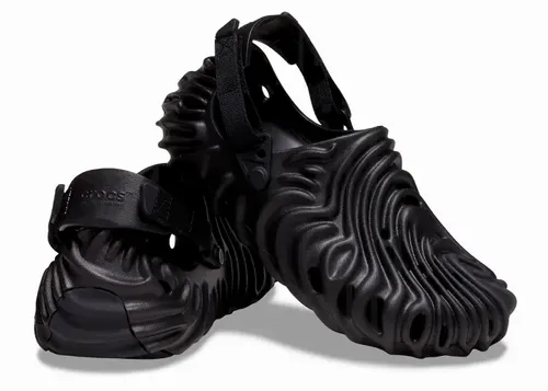 salehe-bembury-crocs-pollex-clog-sasquatch 1.webp