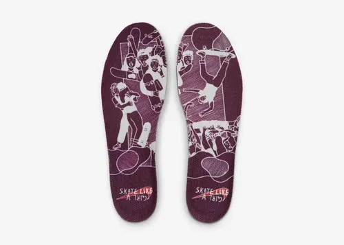 skate-like-a-girl-nike-sb-dunk-low-bordeaux-dx4589-600 12.webp