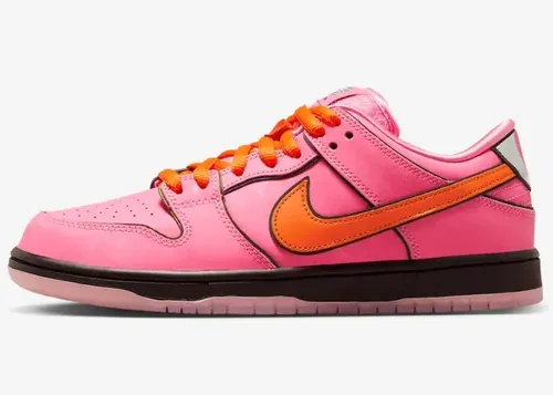 the-powerpuff-girls-nike-sb-dunk-low-blossom-fd2631-600 02.webp