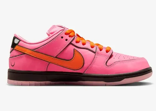 the-powerpuff-girls-nike-sb-dunk-low-blossom-fd2631-600 03.webp
