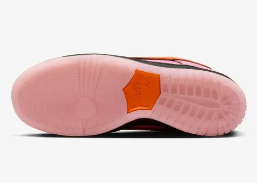 the-powerpuff-girls-nike-sb-dunk-low-blossom-fd2631-600 06.webp