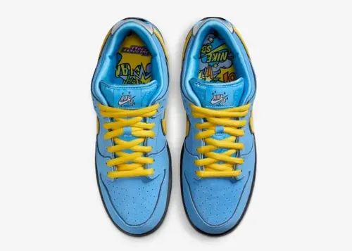 the-powerpuff-girls-nike-sb-dunk-low-bubbles-fz8320-400 04.webp