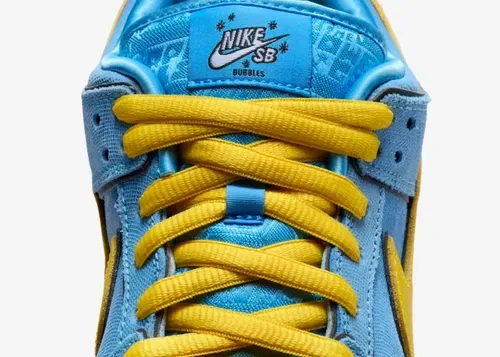 the-powerpuff-girls-nike-sb-dunk-low-bubbles-fz8320-400 08.webp