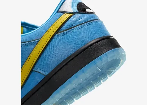the-powerpuff-girls-nike-sb-dunk-low-bubbles-fz8320-400 11.webp