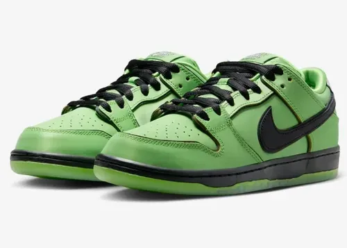 the-powerpuff-girls-nike-sb-dunk-low-buttercup-fz8319-300 01.webp