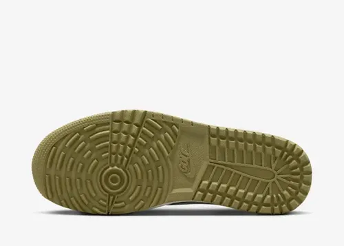 travis-scott-air-jordan-1-low-og-golf-neutral-olive-fz3124-200 06.webp