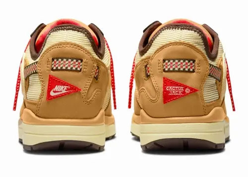 travis-scott-nike-air-max-1-wheat-do9392-701 4.webp