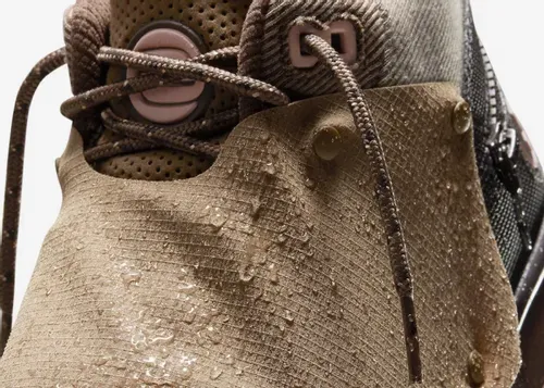 travis-scott-nike-air-trainer-1-wheat-dr7515-200 12.webp