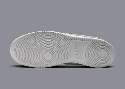 union-air-jordan-1-low-ko-white-do8912-101 06.webp