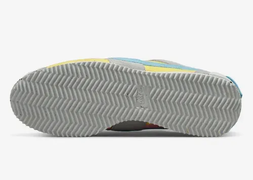 union-nike-cortez-light-smoke-grey-dr1413-002 6.webp