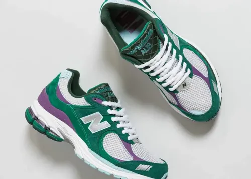 up-there-new-balance-2002r-backyard-legends-m2002rut 2.webp