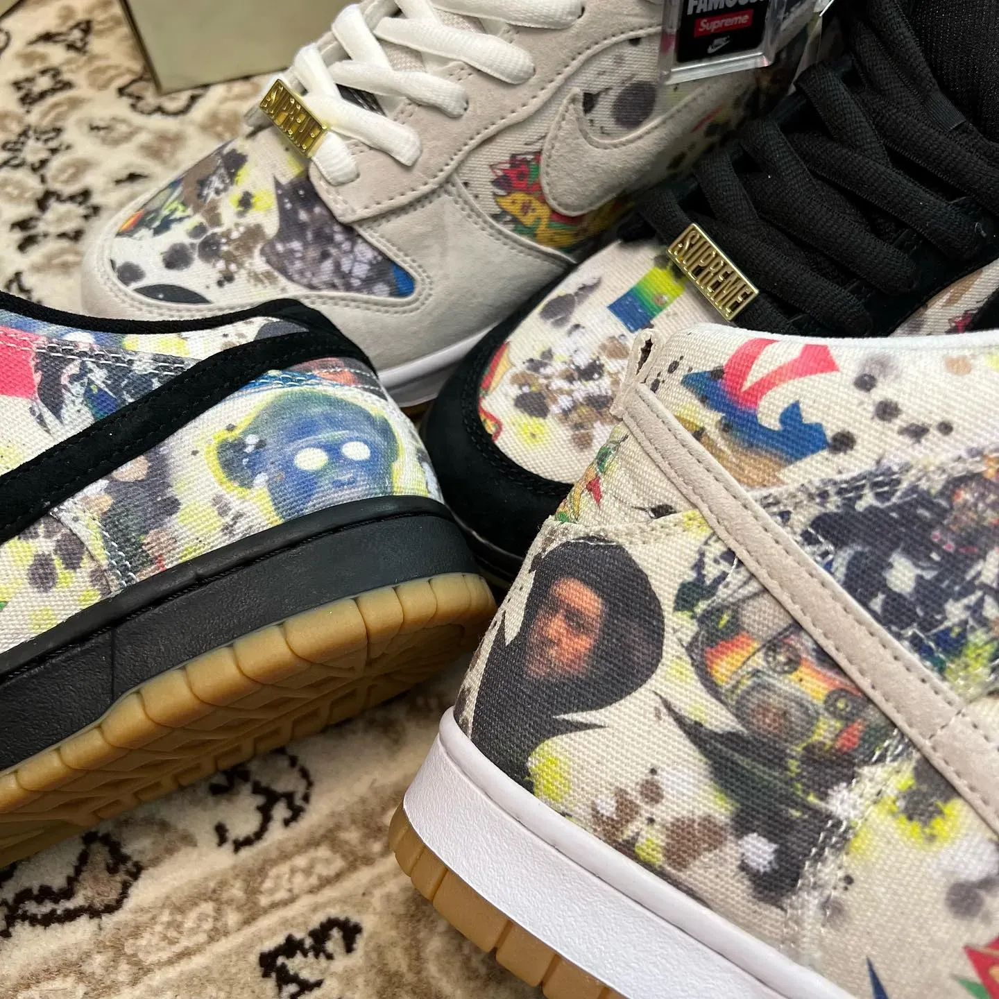 supreme nike sb dunk low rammellzee