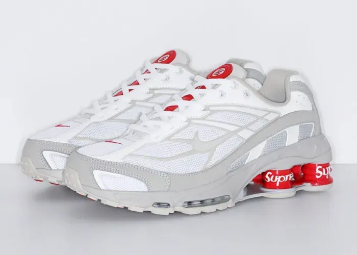 supreme-nike-shox-ride-2-sp-flat-platinum 1.webp