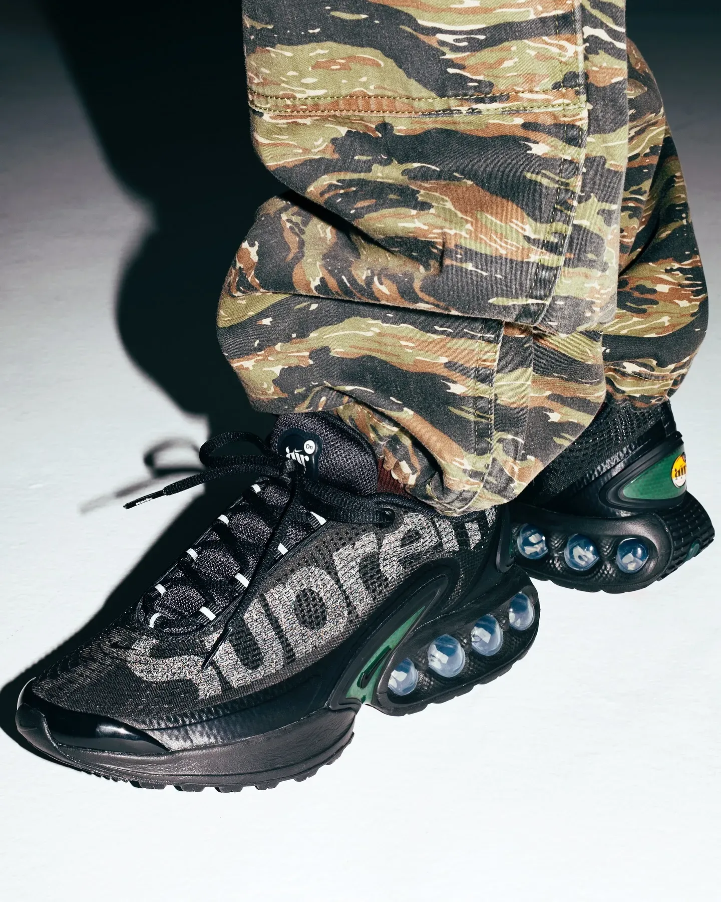 supreme nike air max dn